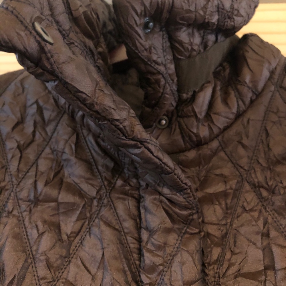 Aquarama Puffer Jacket - Picture 7 of 8